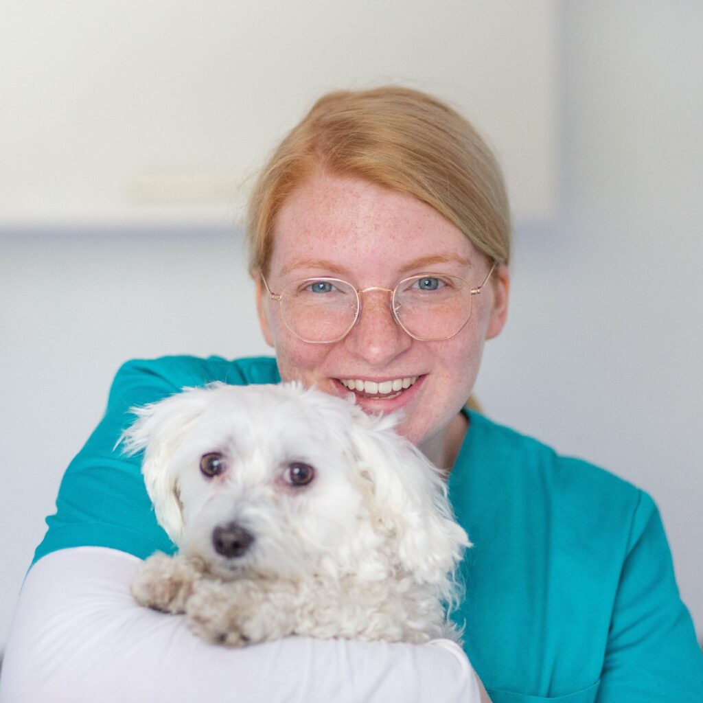 Alyssa Schade, Tierarztpraxis Herbede in Witten