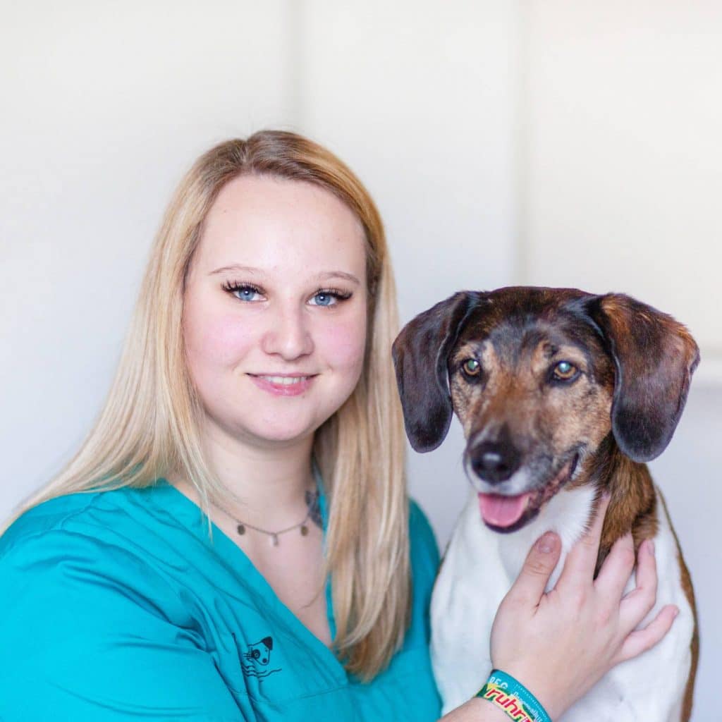 Angelina Böhl, Tierarztpraxis Herbede in Witten